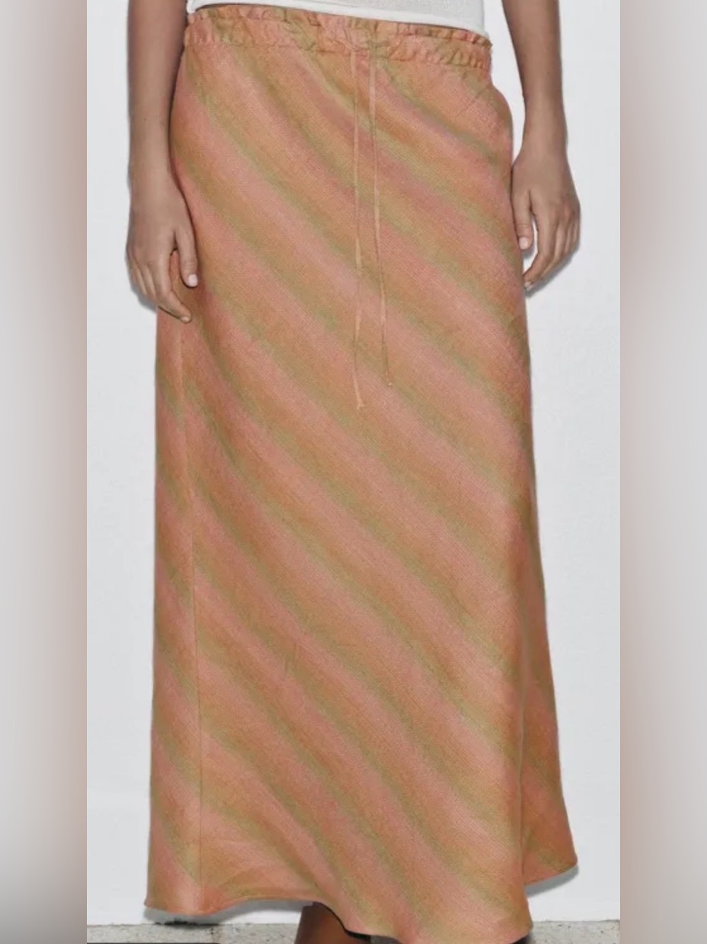 Zara Women’s light brown Stripe Drawstring Maxi Skirt/ size medium